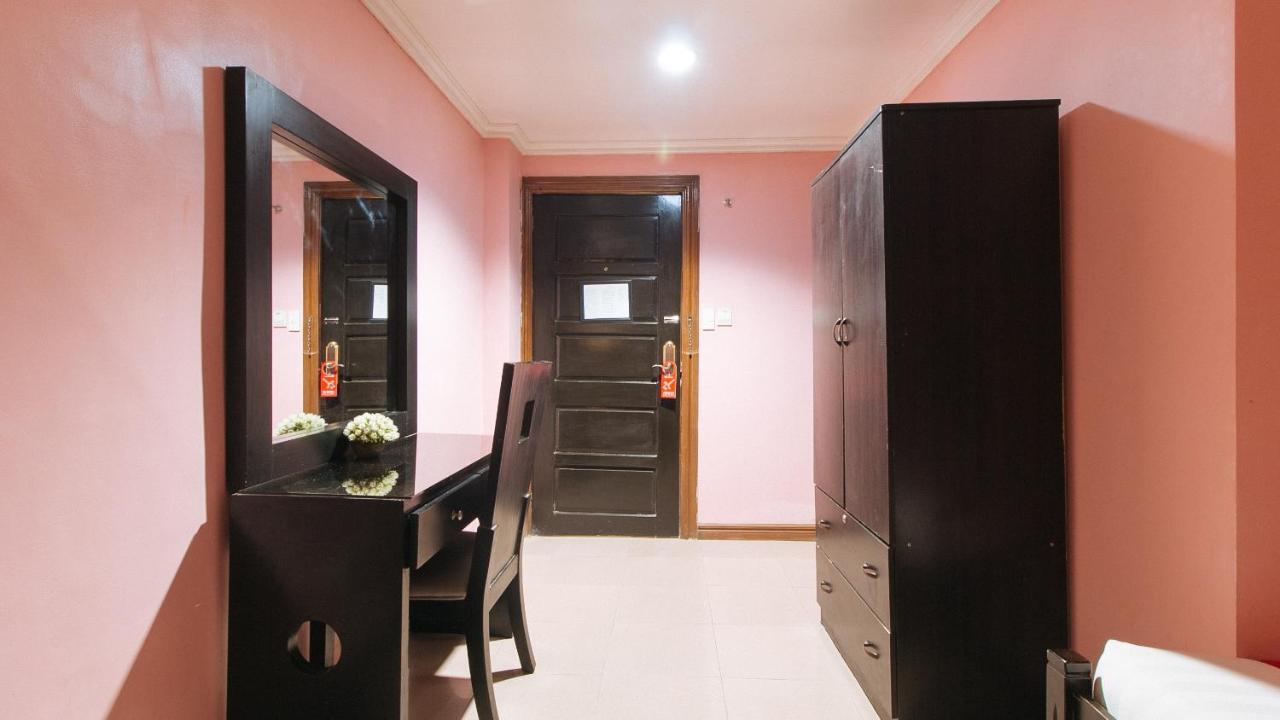 Holiday Plaza Hotel Tuguegarao City Exterior photo