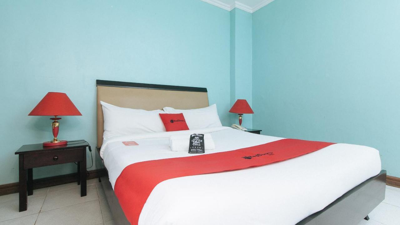 Holiday Plaza Hotel Tuguegarao City Exterior photo